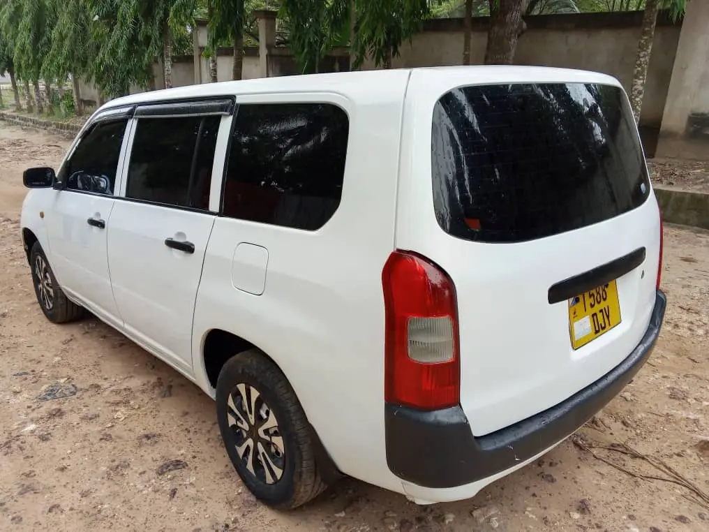 2006 Toyota Probox for Sale thumbnail 5