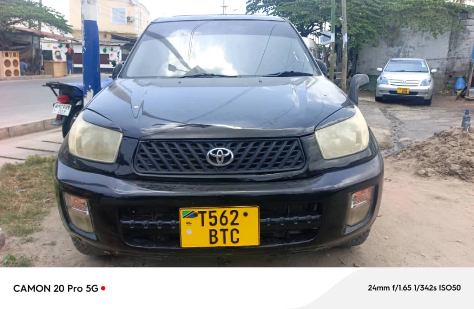 Black Toyota RAV4 SUV 1ZZ Engine