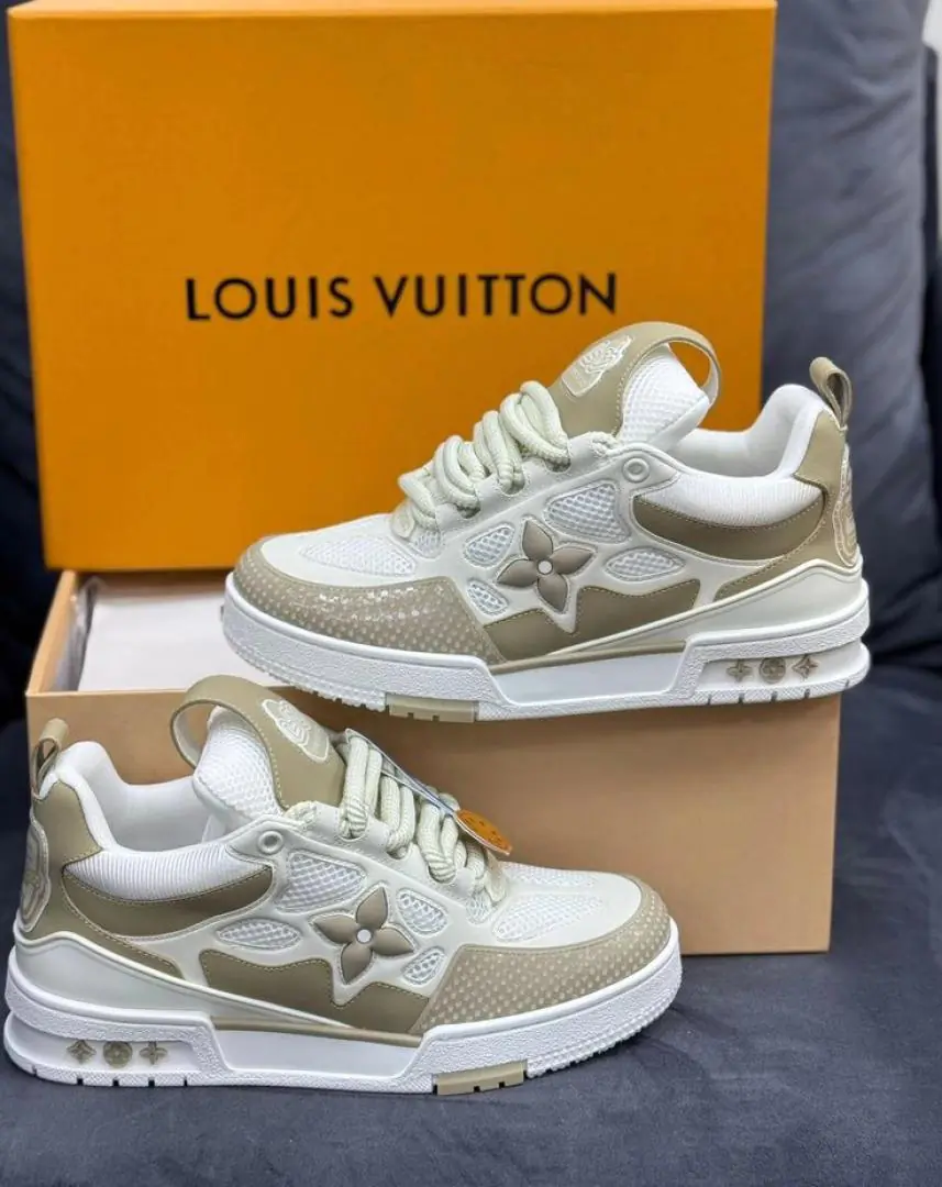 High Quality Sneakers (Size 40-45) thumbnail 2
