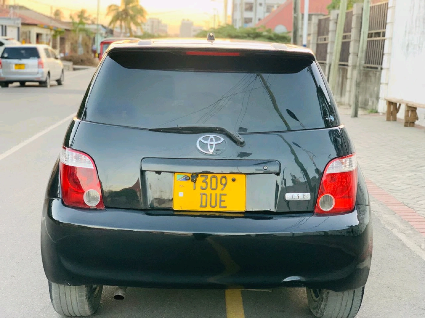 Toyota Ist 2007 Black with Android Radio thumbnail 4