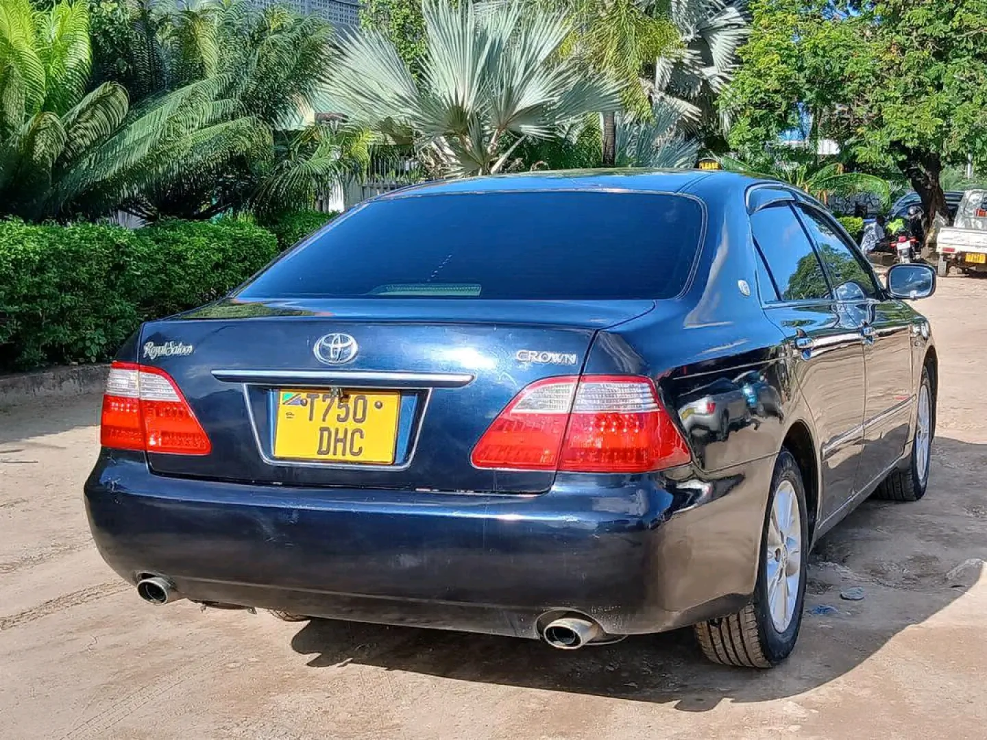 Toyota Crown Royal Saloon 2490cc (Full AC)