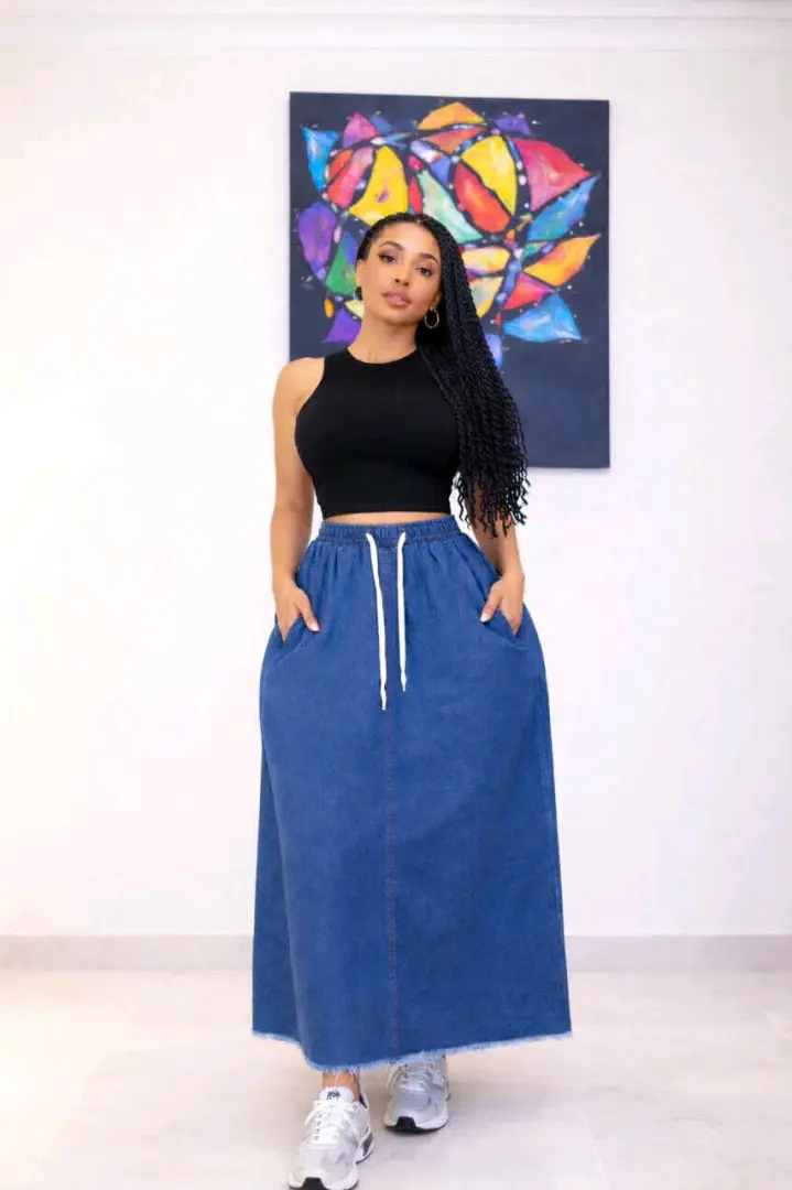 Women's Denim & Sneakers Collection thumbnail 5