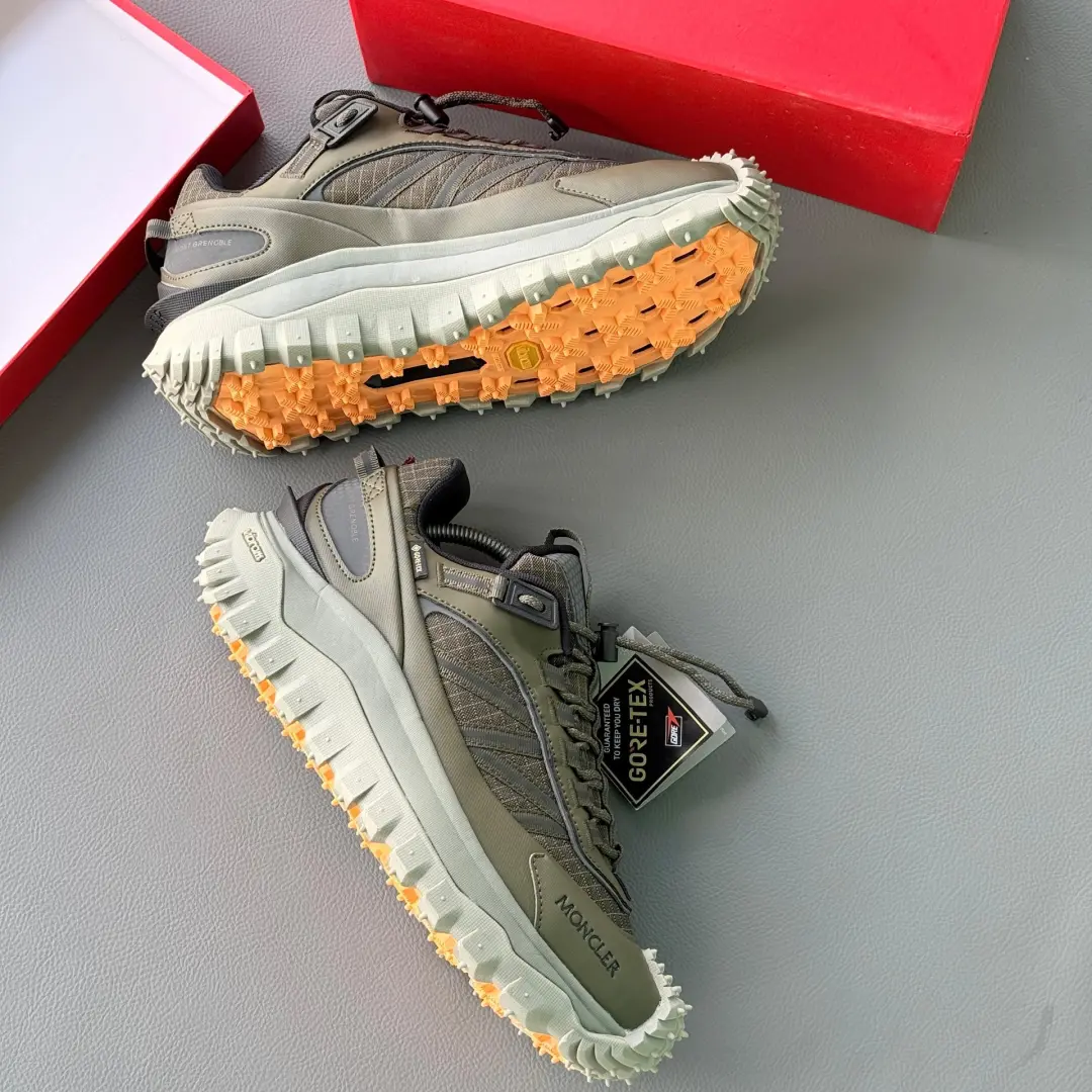 Moncler Gore-Tex Sneakers thumbnail 5