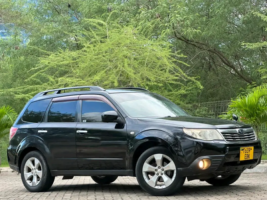 Subaru Forester 2010 (EBK) thumbnail 3