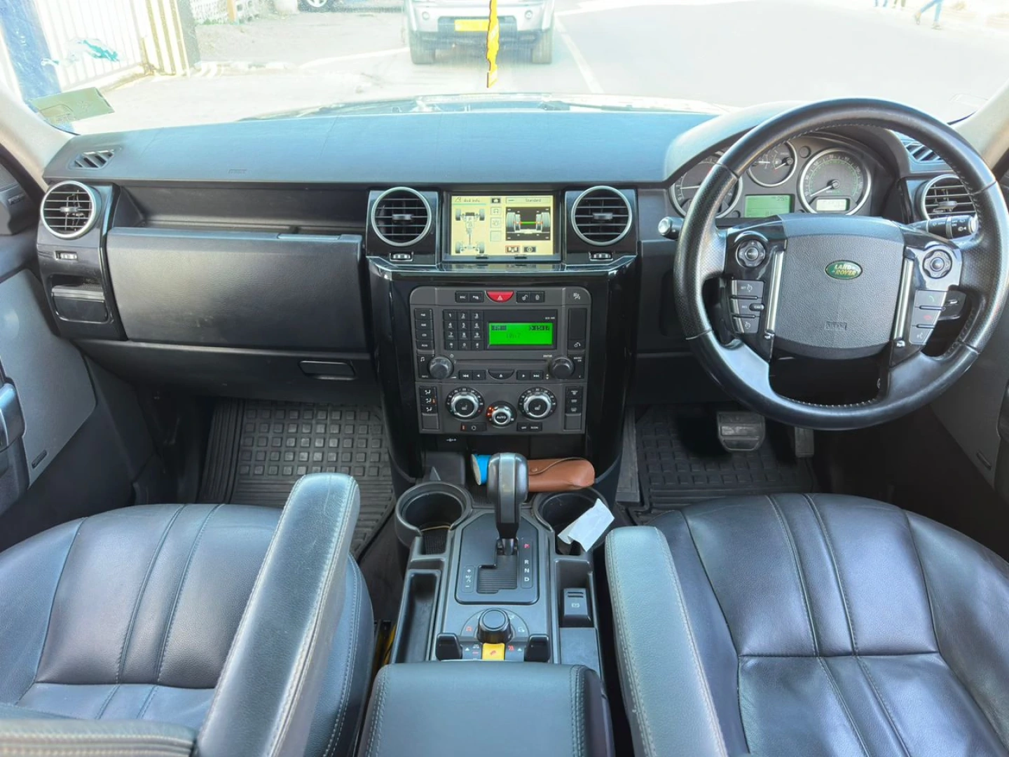 Land Rover Discovery 3 Facelift 4 Diesel UK Import thumbnail 4
