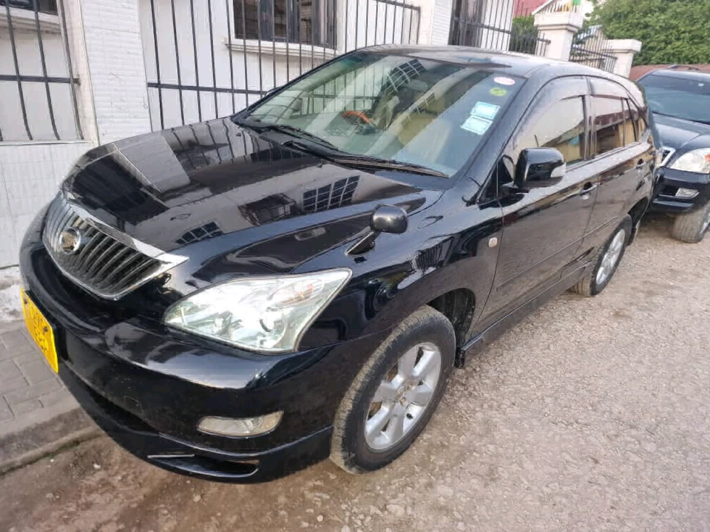 Toyota Harrier 2006, 2360cc, Low Mileage thumbnail 3
