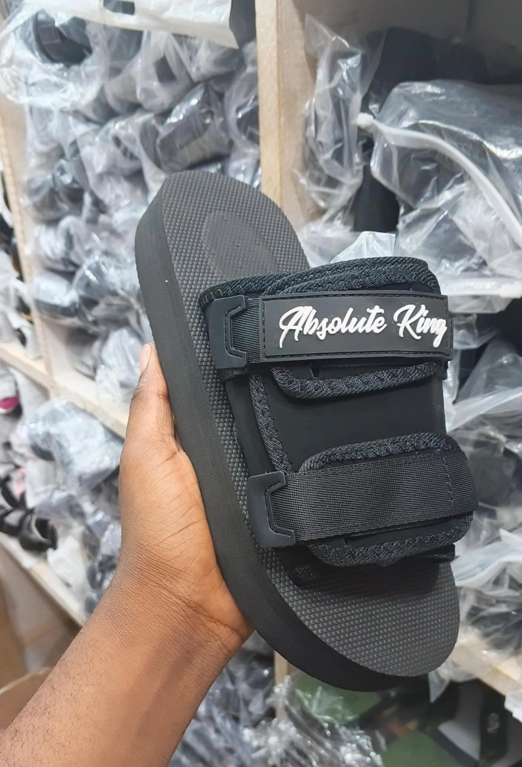 Five Pairs of Women's Slide Sandals thumbnail 2