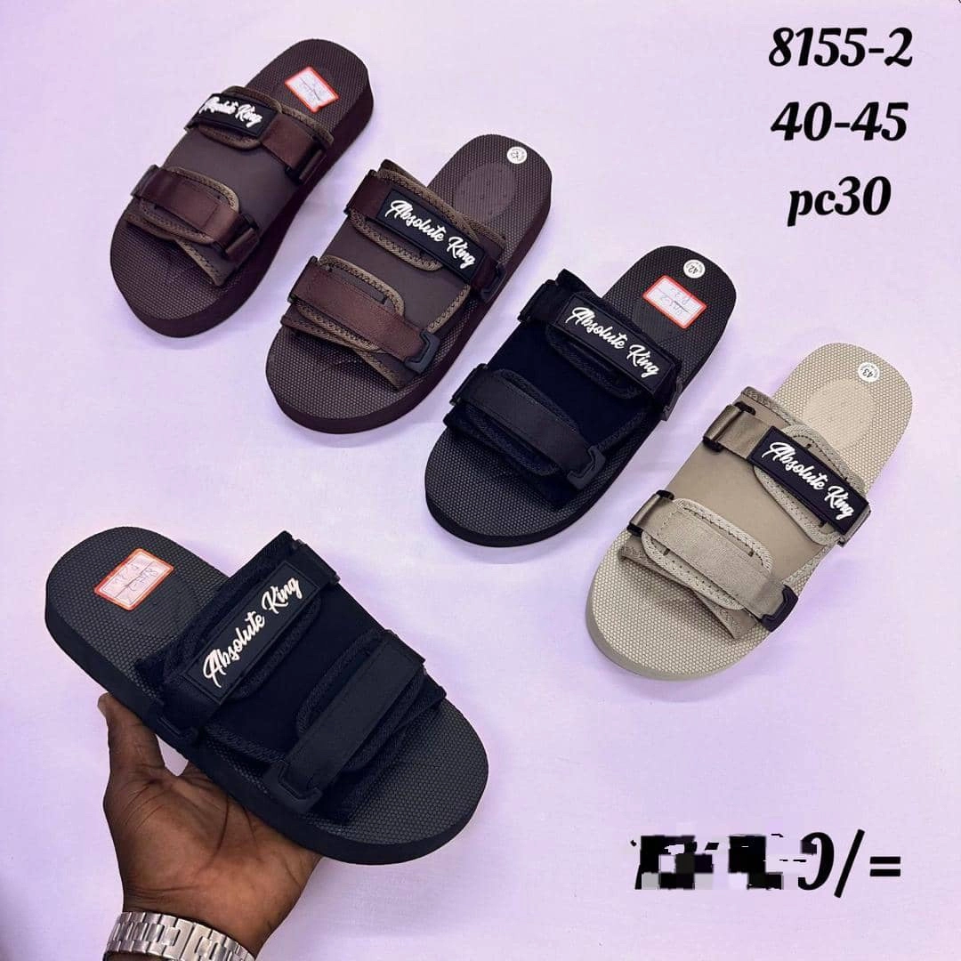 Five Pairs of Women's Slide Sandals thumbnail 4