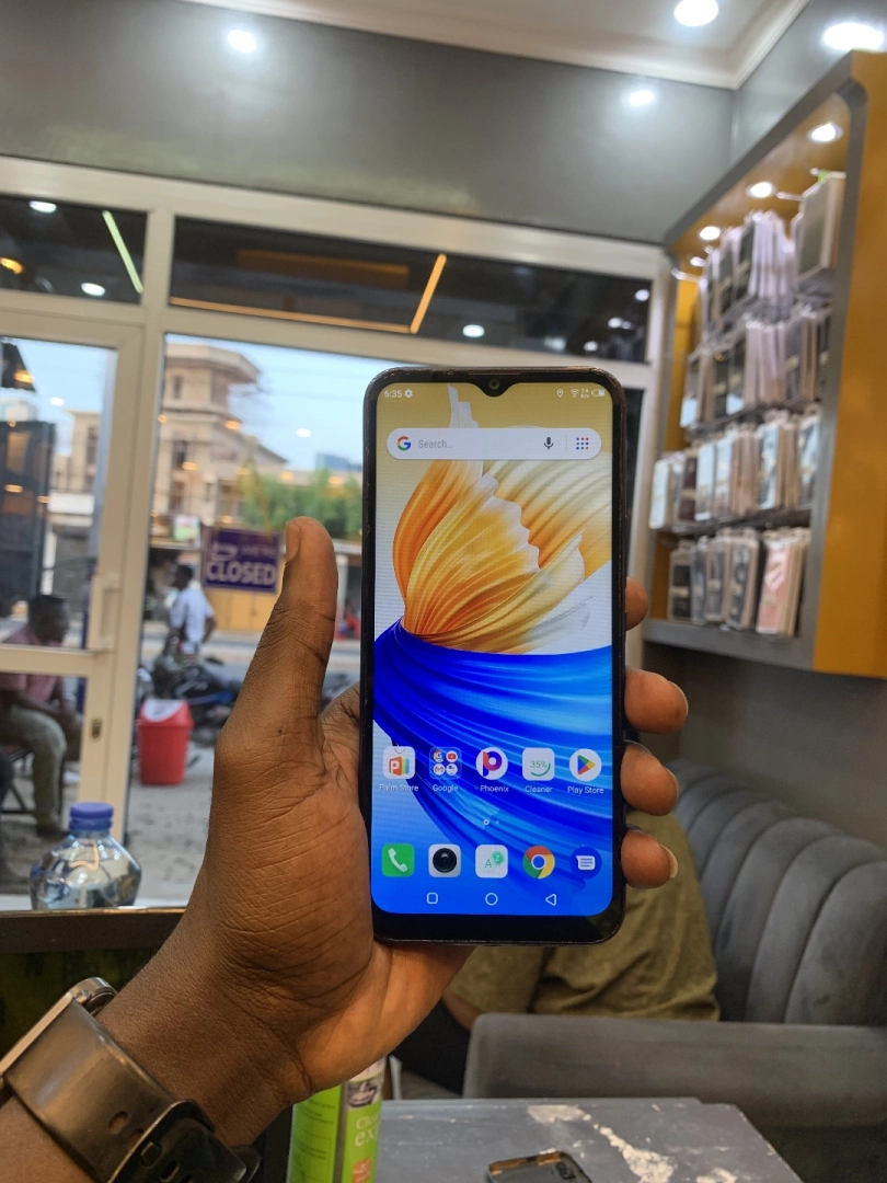 Infinix Smart 6 32GB Blue Smartphone thumbnail 4