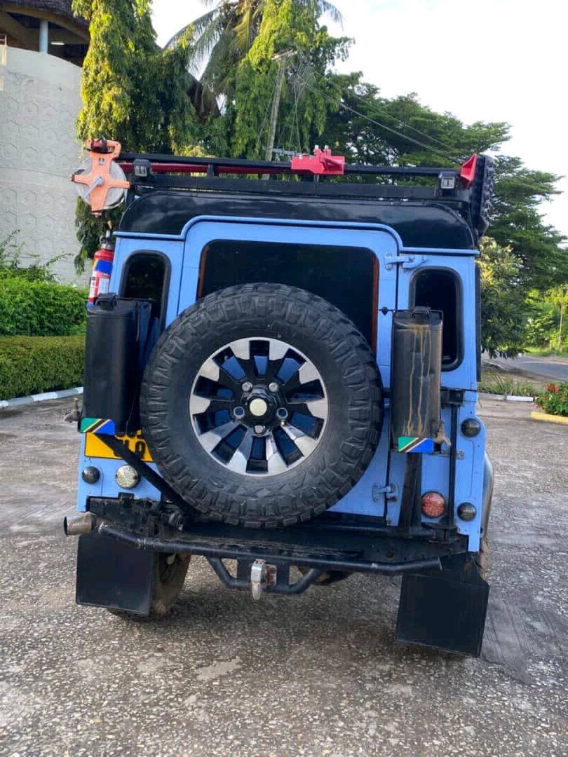 Land Rover Defender 1997 (300 TDi) thumbnail 8