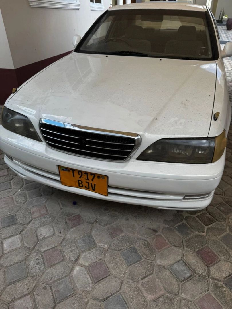 Used Toyota GX 100 Sedan (AC Full, Clean Engine) thumbnail 4