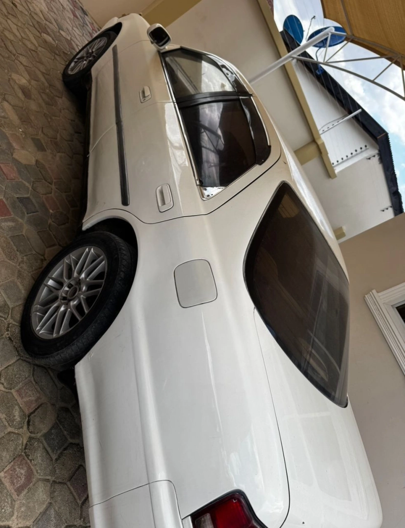 Used Toyota GX 100 Sedan (AC Full, Clean Engine) thumbnail 5