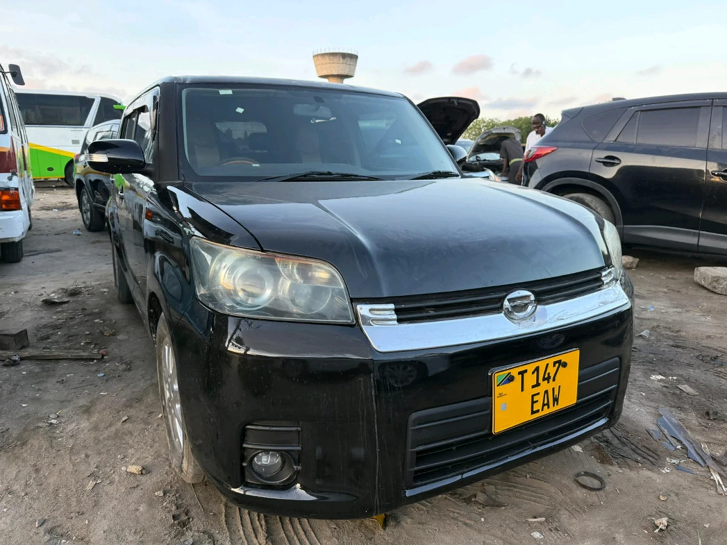 Toyota Rumion 2008 Black 1490cc (Reg EAW) thumbnail 3