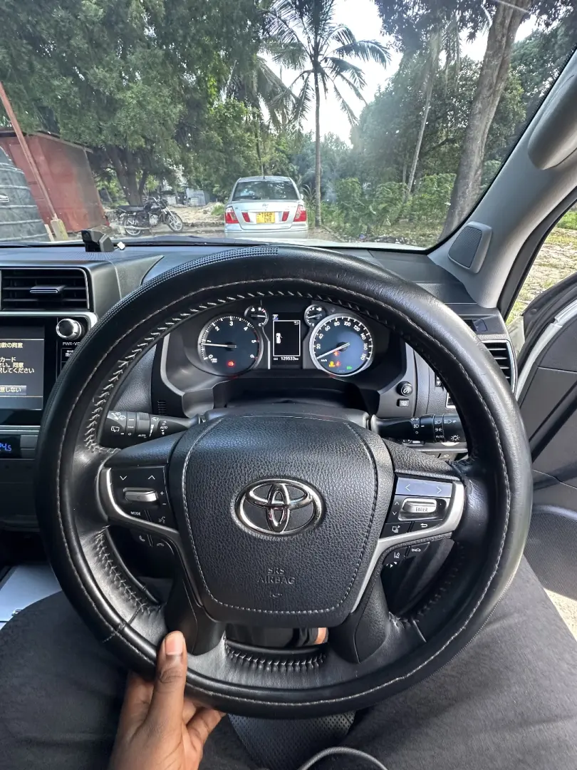 Toyota Land Cruiser Prado TX 2019 thumbnail 6