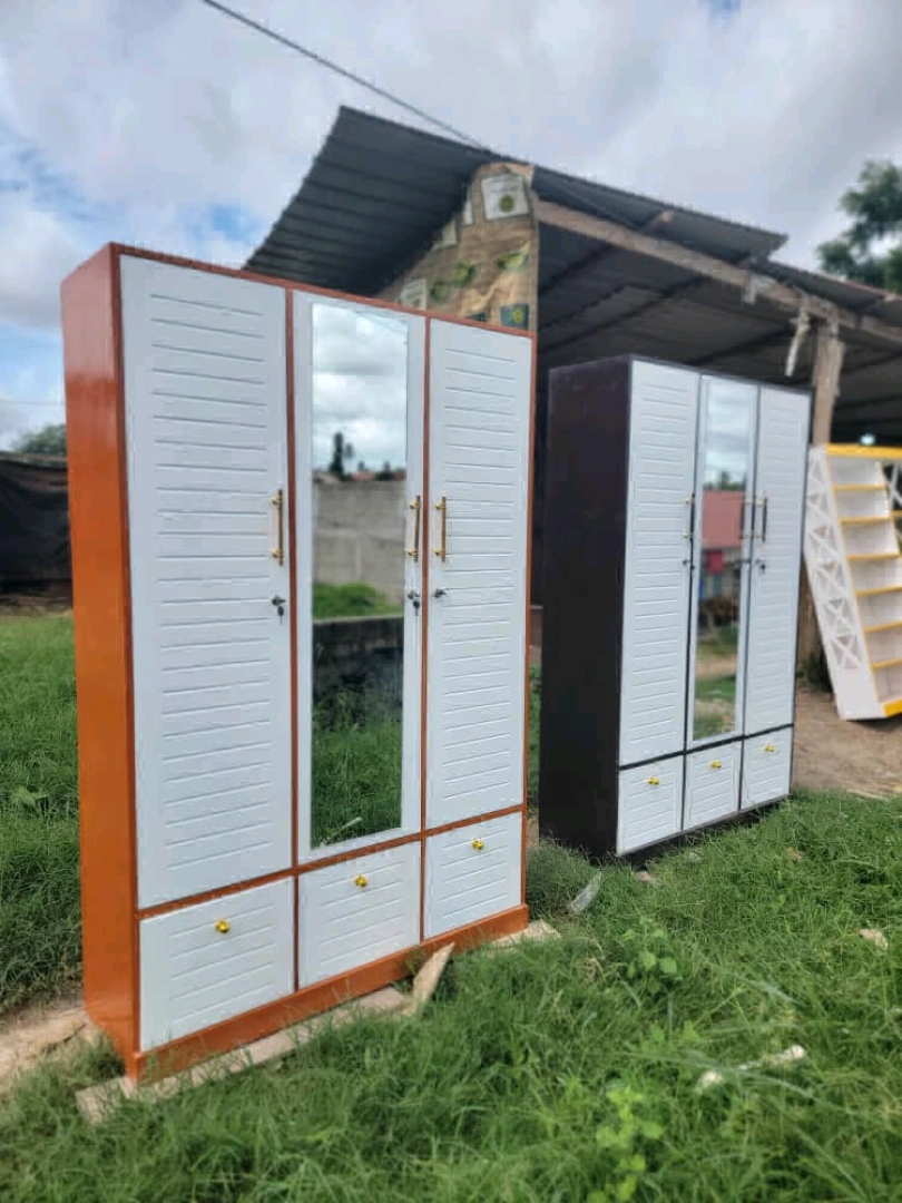 White Three-Door Wardrobe (Kabati) with Mirror thumbnail 2