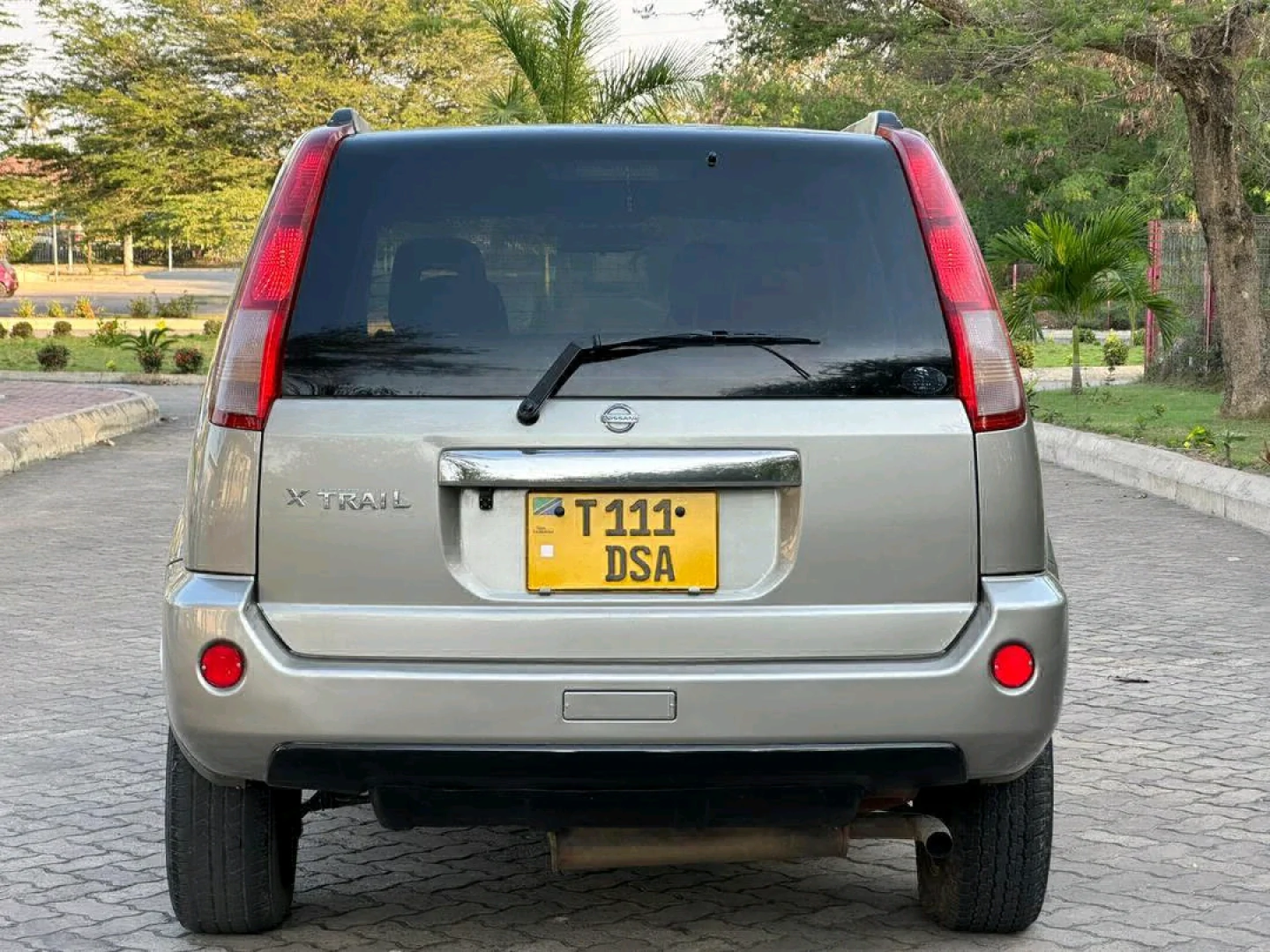 Nissan X-Trail SUV 2006, Clean Condition, Exchange Allowed thumbnail 4