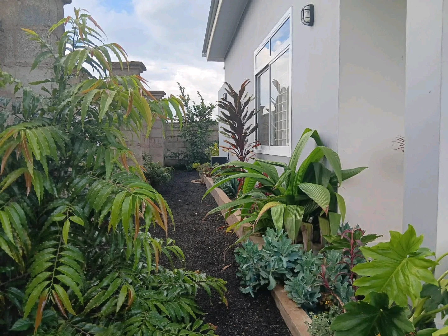Fully Furnished 2-Bedroom House for Rent in Gomba Estate, Arusha thumbnail 9