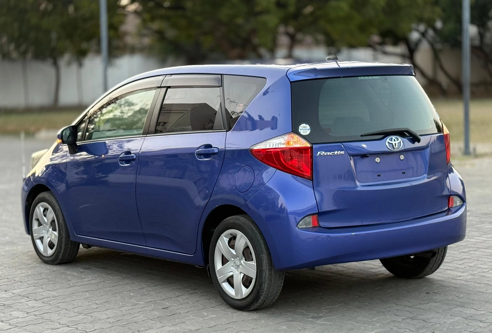 Blue Toyota Ractis 2012 (Unregistered) thumbnail 5