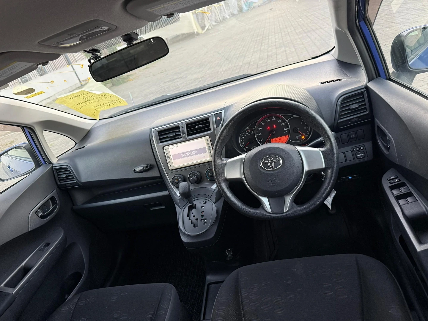 Blue Toyota Ractis 2012 (Unregistered) thumbnail 8