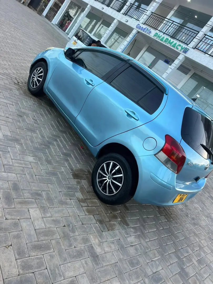 Toyota Vitz New Kali DBW thumbnail 2