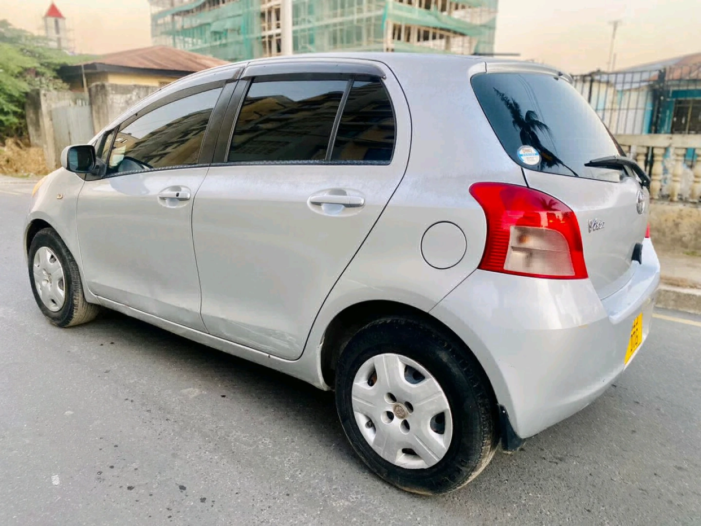 Toyota Vitz 2005 Model (990cc) Full AC thumbnail 2