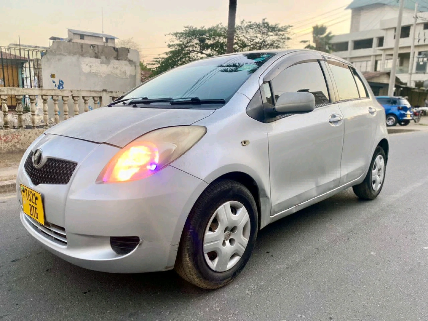 Toyota Vitz 2005 Model (990cc) Full AC thumbnail 7