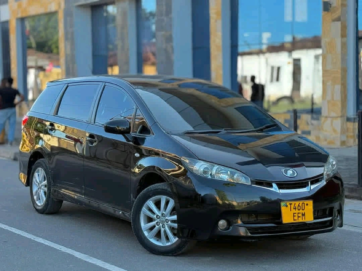 Toyota Wish New Model 2011 (EFM) - 1790 CC VVTI thumbnail 4