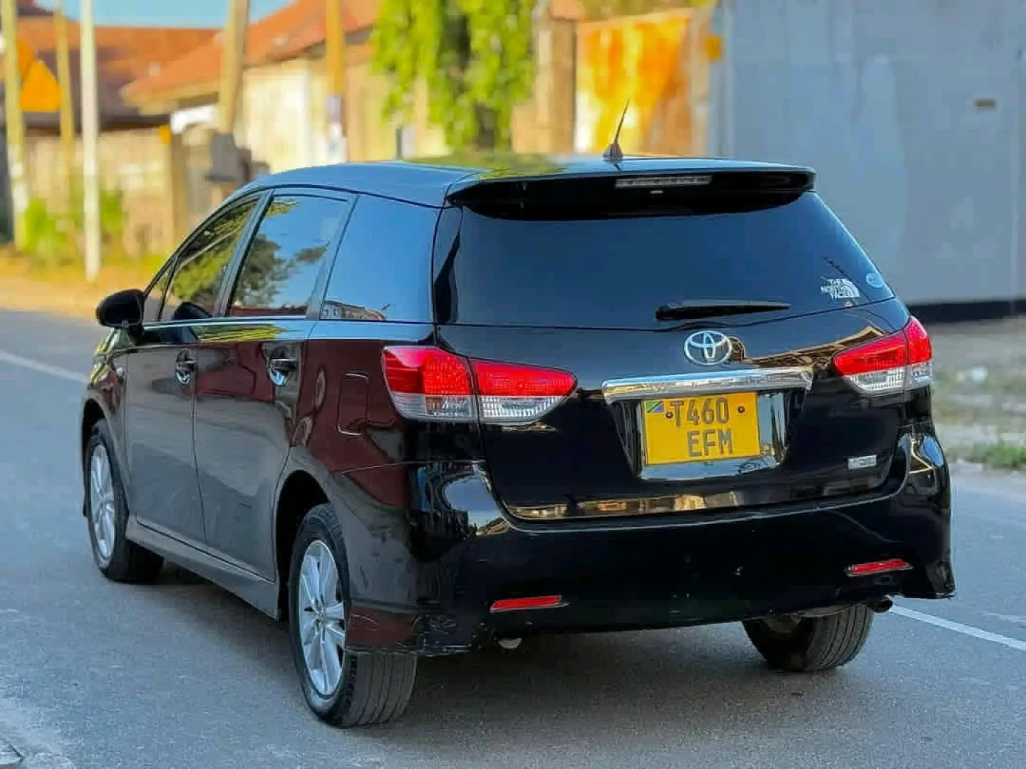 Toyota Wish New Model 2011 (EFM) - 1790 CC VVTI thumbnail 6