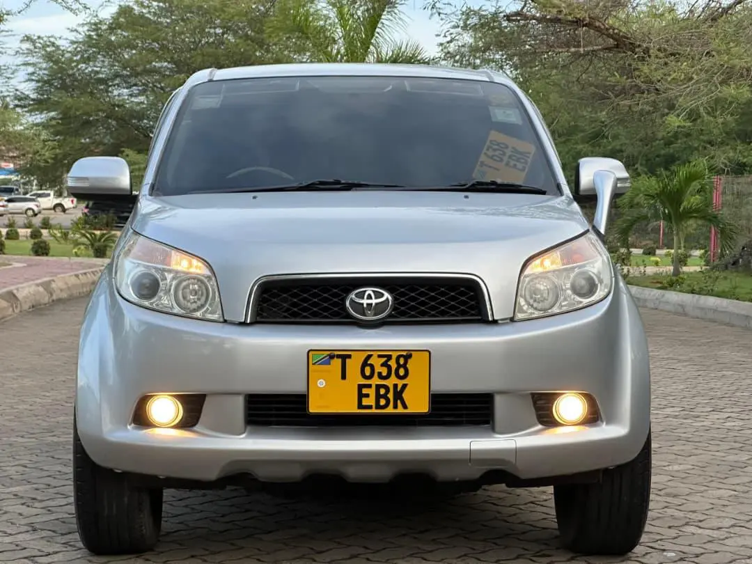 Toyota Rush 2006 Silver