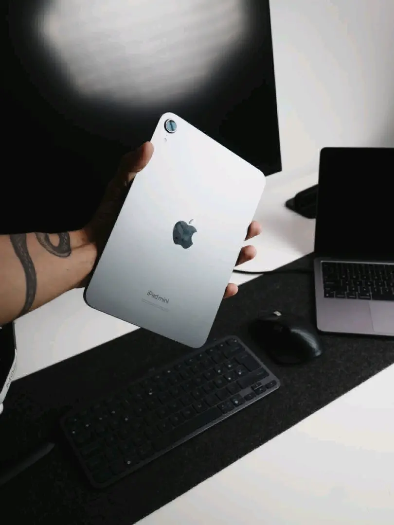 Apple iPad Mini 7 (2025 Model) Price List thumbnail 2