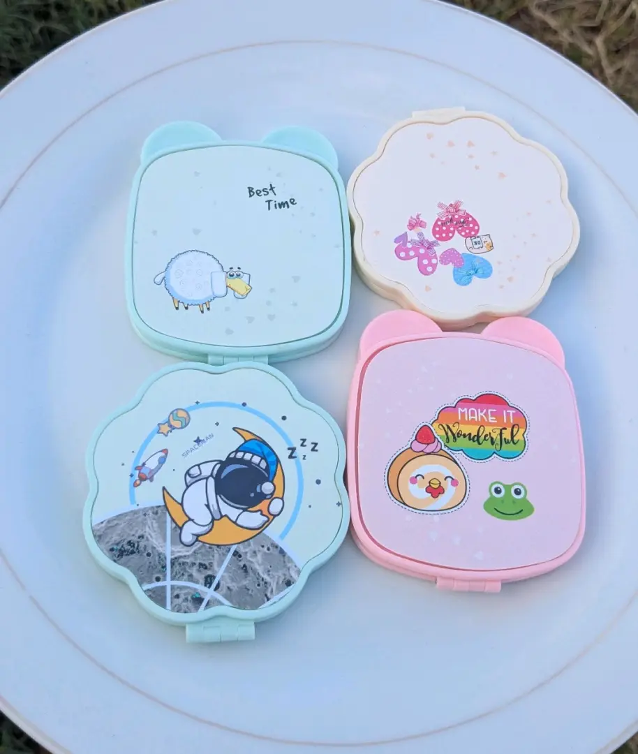 Get 4 Pocket Mirrors(Kioo cha Mfukoni)