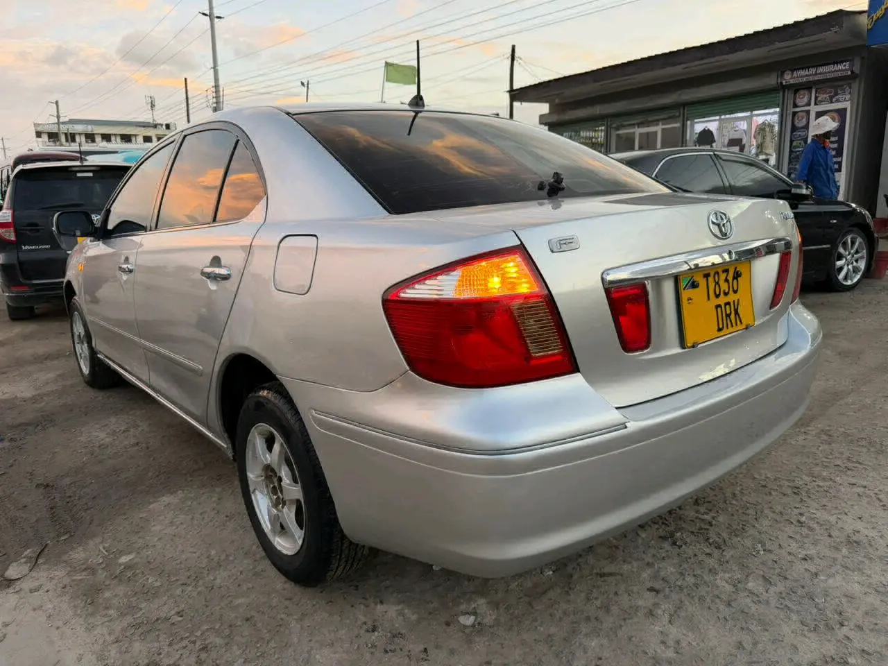 Toyota Premio F 2004 thumbnail 3