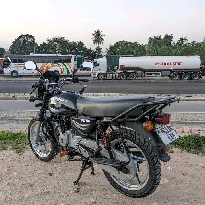 Bajaj Boxer 125 HD thumbnail 9