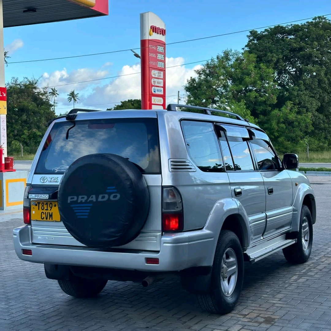 Toyota Land Cruiser Prado Mchaga CVM 2001 thumbnail 3