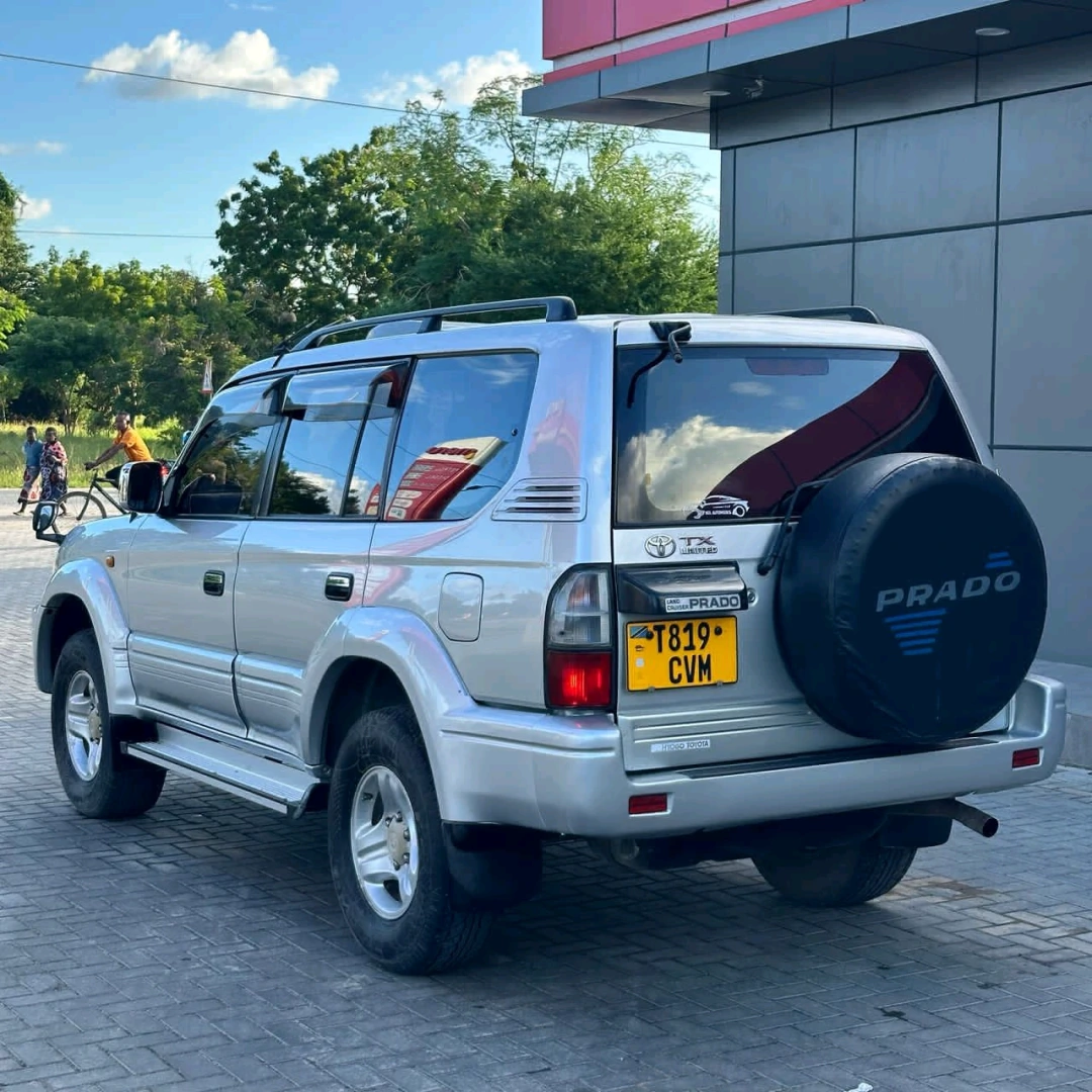 Toyota Land Cruiser Prado Mchaga CVM 2001 thumbnail 4