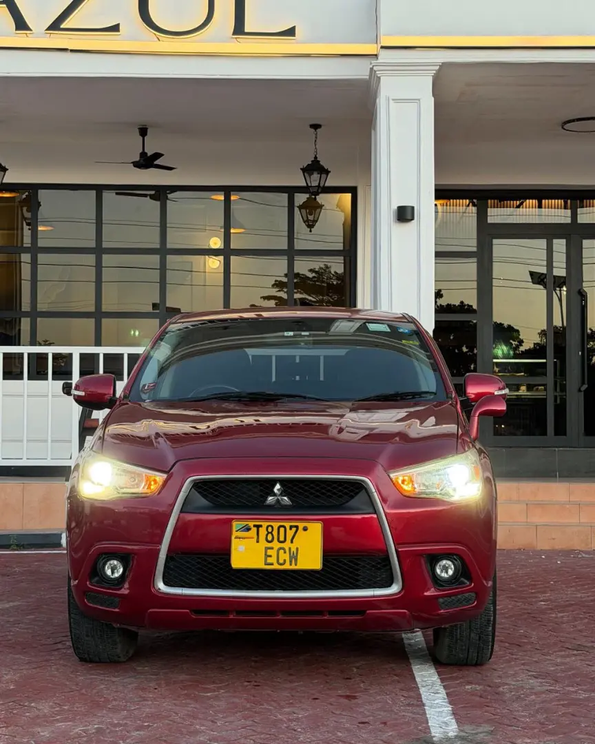 2010 Mitsubishi RVR - Red Wine thumbnail 2