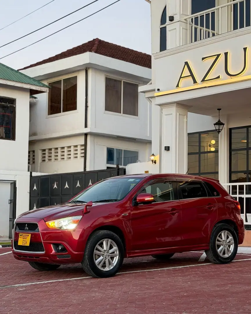 2010 Mitsubishi RVR - Red Wine thumbnail 3