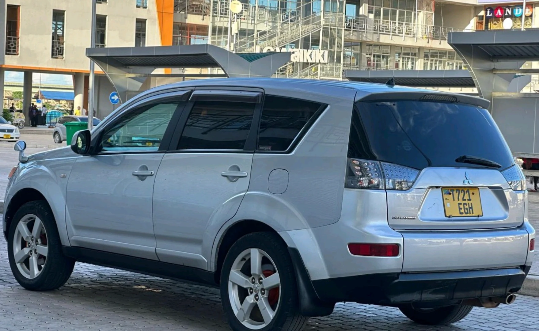 Mitsubishi Outlander SUV 2008 (CC 2350) thumbnail 8