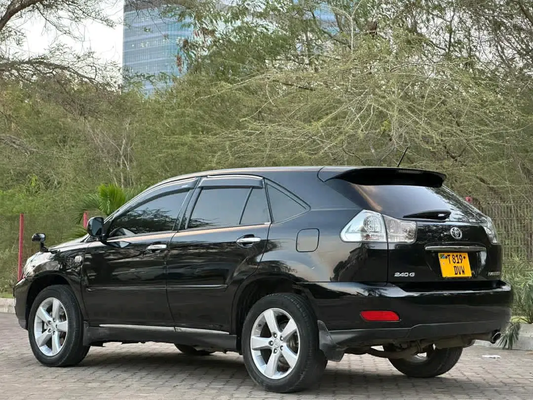 Toyota Harrier 2009 Nyeusi (Black) thumbnail 5