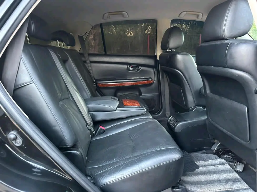 Toyota Harrier 2009 Nyeusi (Black) thumbnail 8