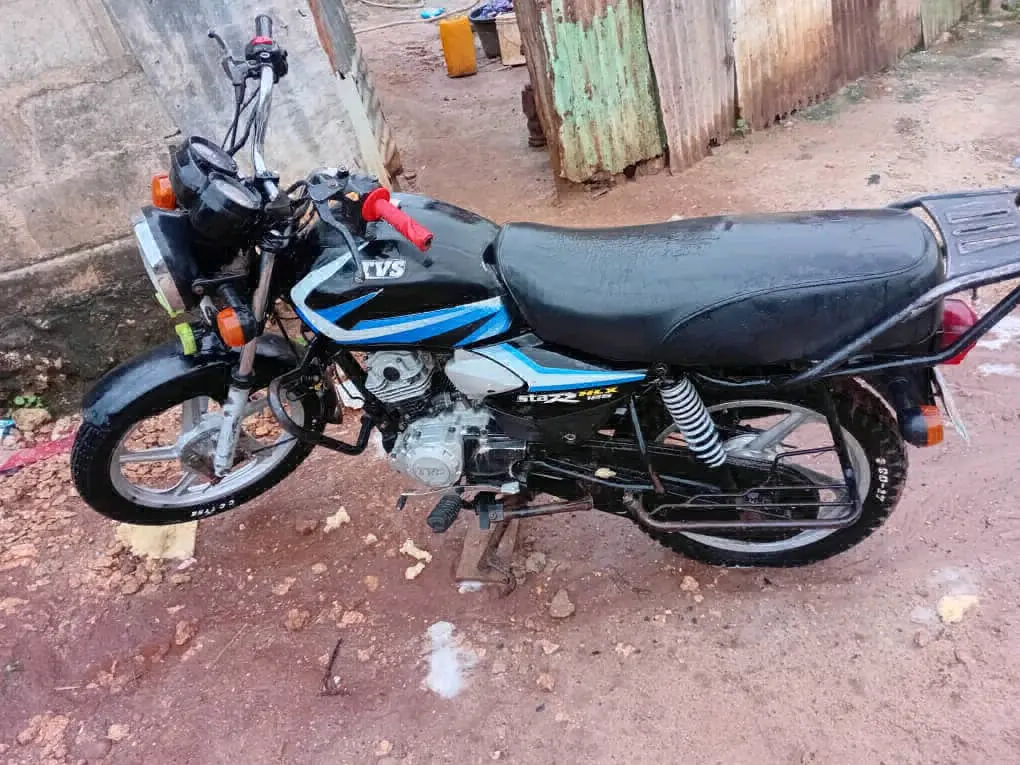 TVS Star HLX 125 thumbnail 5