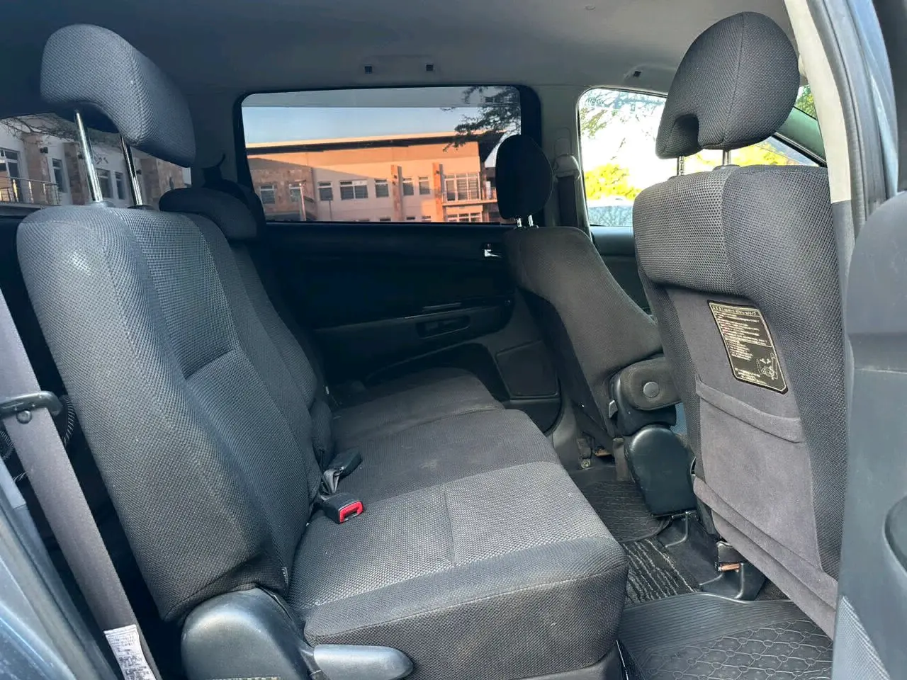 Toyota Wish 1790cc Automatic, 7 Seats thumbnail 8