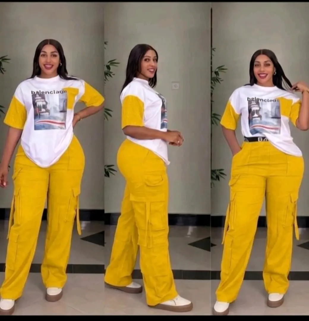 Women's 2-Piece Tracksuit (T-Shirt & Cargo Pants) thumbnail 2