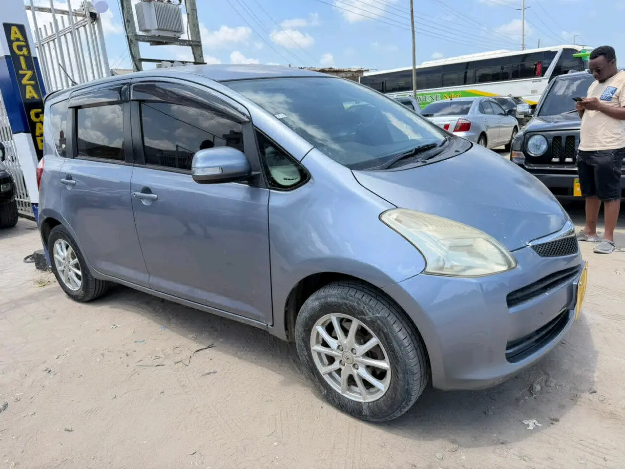 Toyota Ractis 2008, 1.5L Engine, Light Blue thumbnail 2