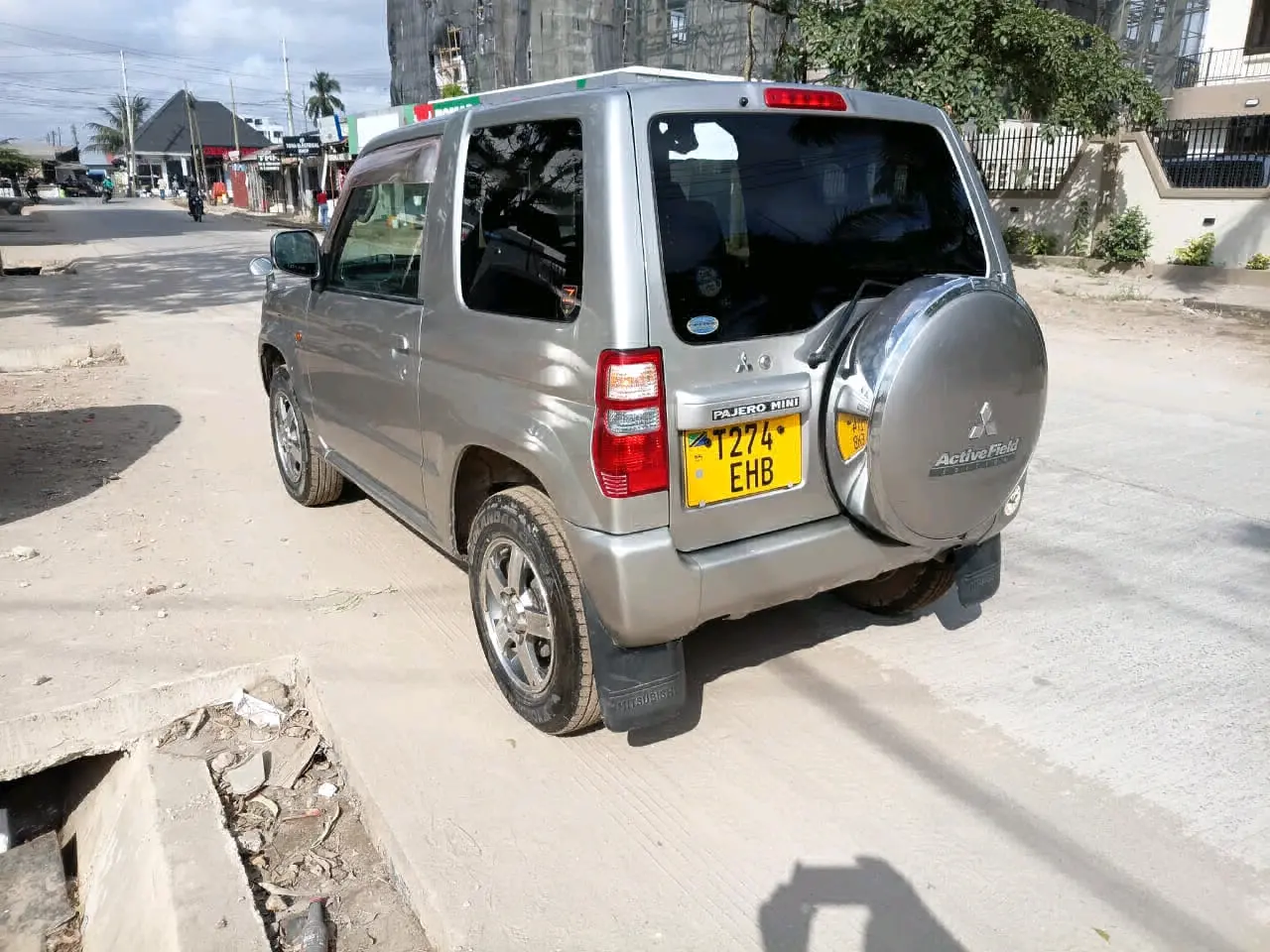 Mitsubishi Pajero Mini 2008 thumbnail 4