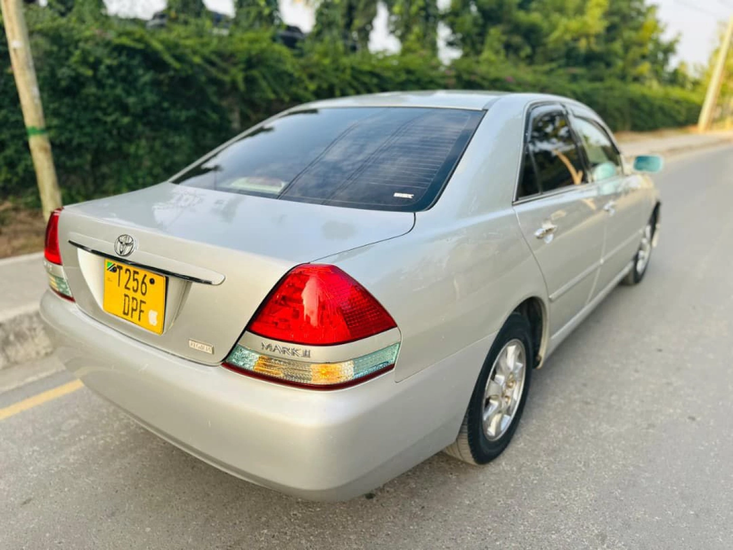 Toyota Mark II Sedan 2004 For Sale thumbnail 5