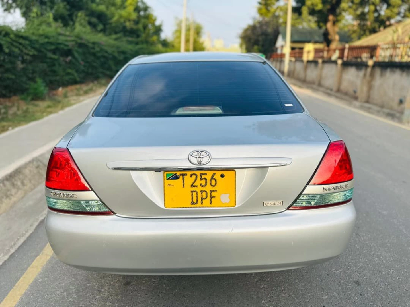 Toyota Mark II Sedan 2004 For Sale thumbnail 8
