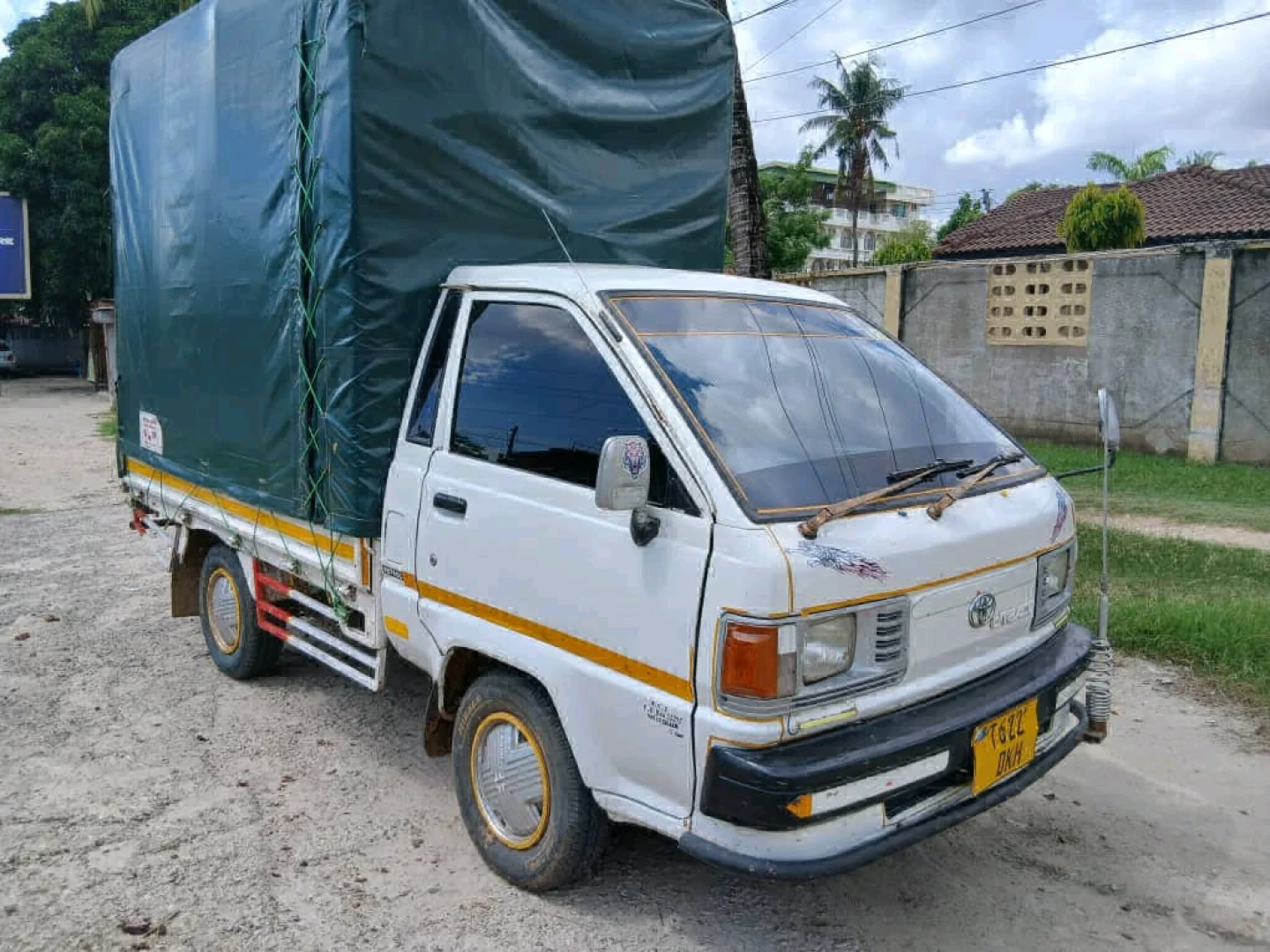 Toyota LiteAce Pickup Truck 1990