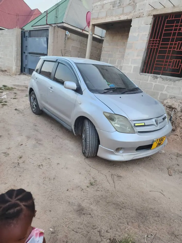 Toyota Ist DMK thumbnail 4