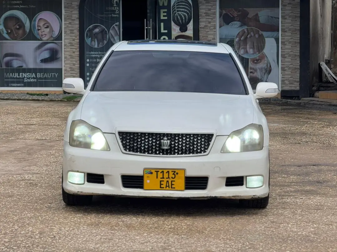 Toyota Crown Athlete